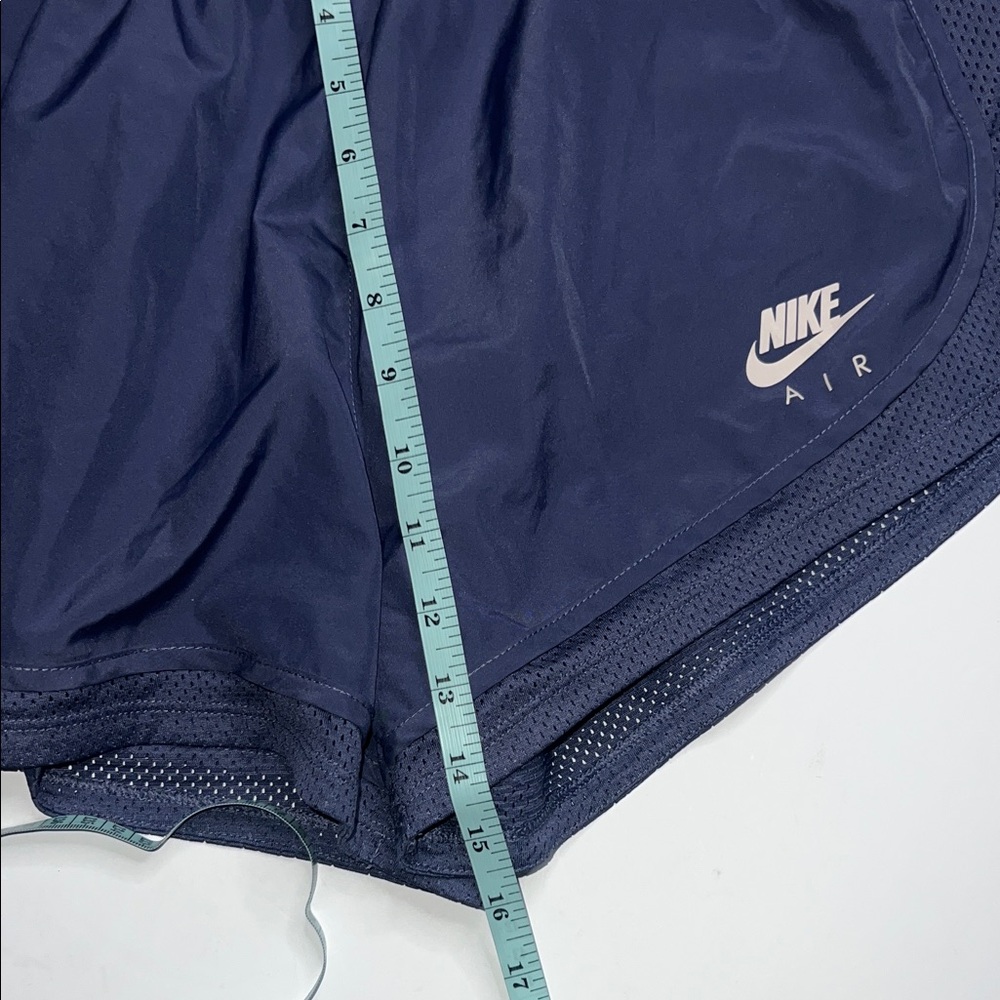 Nike Air Athletic Shorts Women's size XL - Picture 9 of 9